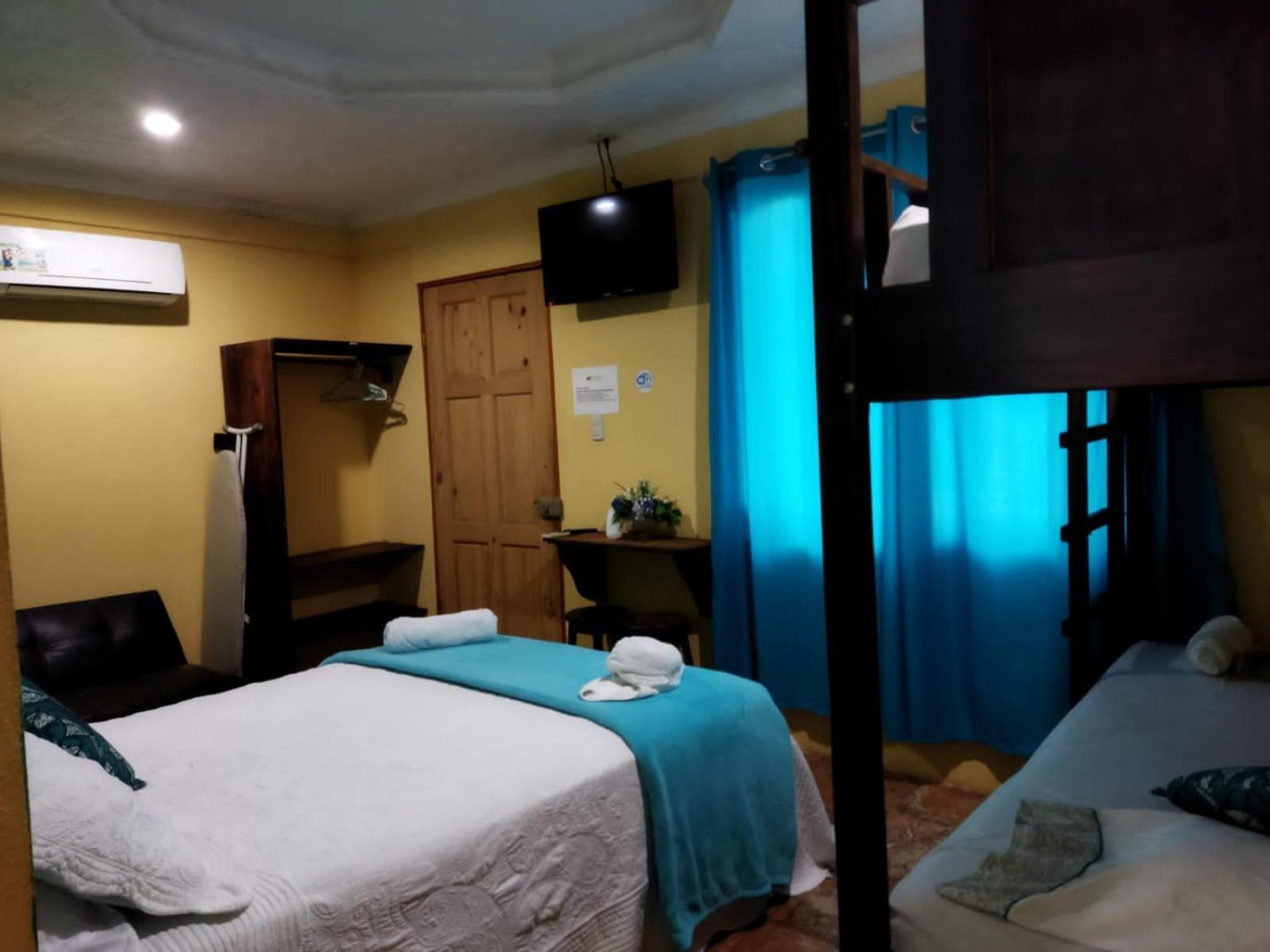 Hospedaje La Galerie Ciudad Cortes Room photo